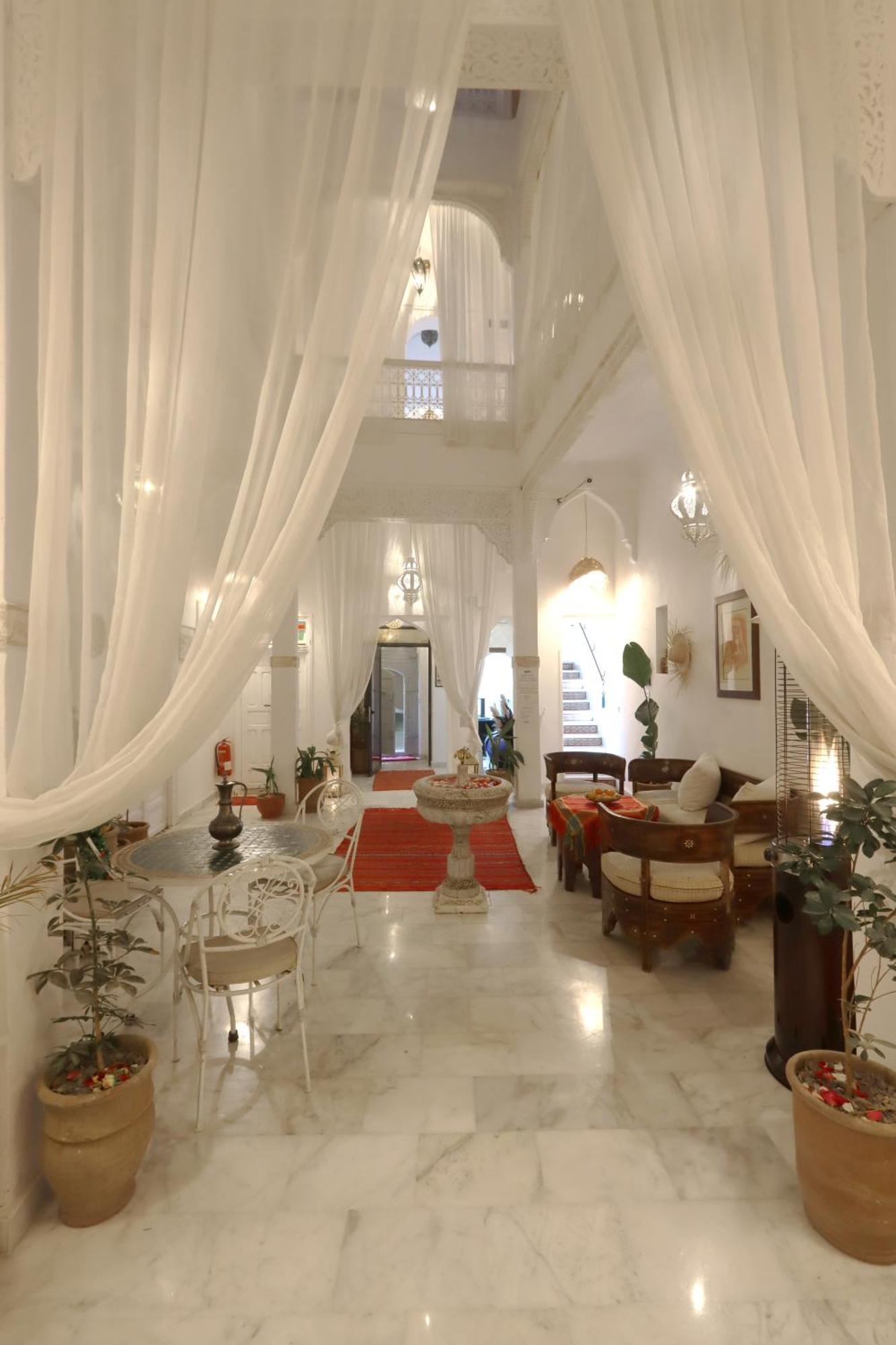 Riad Morocco Sky Marrakesh Extérieur photo