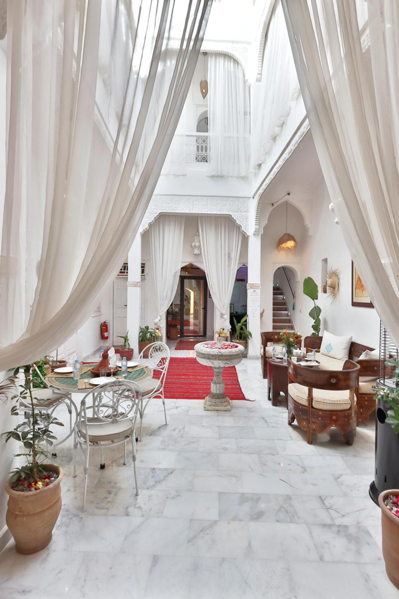 Riad Morocco Sky Marrakesh Extérieur photo